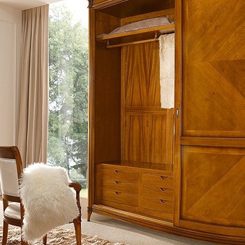 Schlafzimmer (für das Schlafzimmer eingerichtet) Carlotta