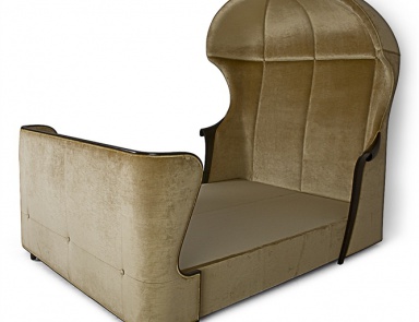 Doppelbett mit hohem gepolstertem Kopfteil, Christopher Guy