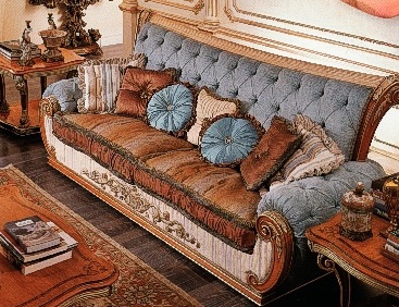 Sofa Dreibettzimmer auf einem Rahmen aus Massivholz Stoff gepolstert 6613, Riva Mobili D ' Arte