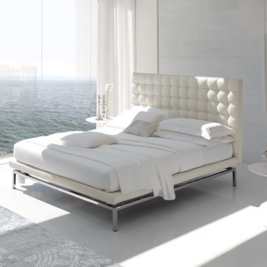 Das Bett Boss