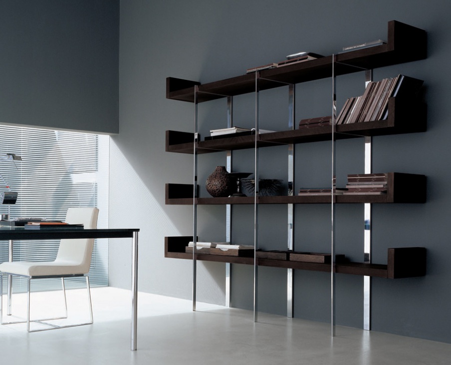 Regal Shelf-Service, Alivar
