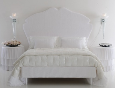 Doppelbett, Halley