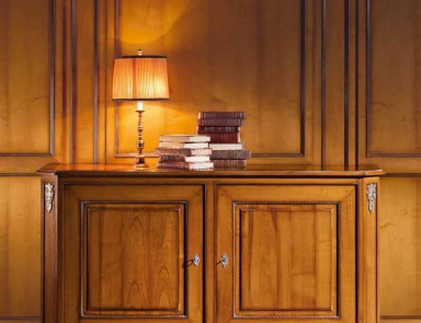 Kommode aus massivem Holz, Prestige