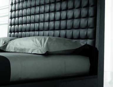 Doppelbett mit Kopfteil aus Leder, Prealpi