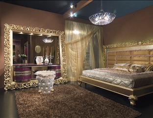 Für das Schlafzimmer eingerichtet, Mida (Schminktisch)