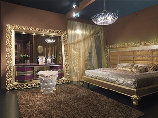Für das Schlafzimmer eingerichtet, Mida
