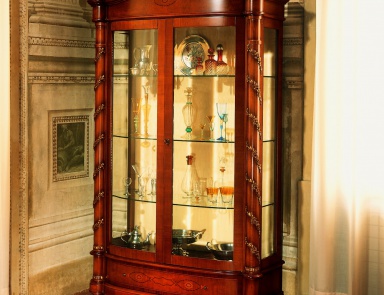 Vitrine aus Holz, Fratelli von sanvito