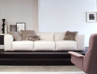 Dreibettzimmer Sofa, Valmori