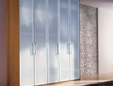 Kleiderschrank, Favero