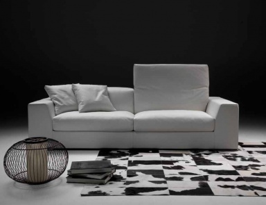 Zweisitzer-Sofa auf einem Rahmen aus massivem, Gyform