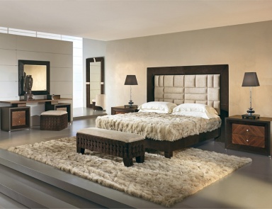 Schlafzimmer (für das Schlafzimmer eingerichtet), Smania