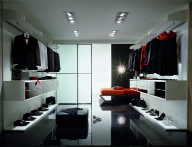 Garderobe, Move