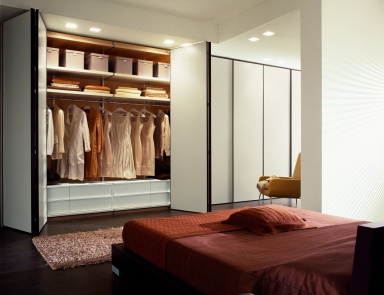 Garderobe, Move