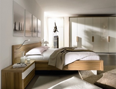 Schlafzimmer (Suite für das Schlafzimmer) auf einem Rahmen aus Holz, Hulsta