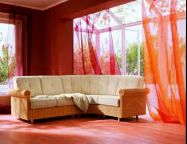 Sofa auf niedrigen Stielen, Roberti Rattan