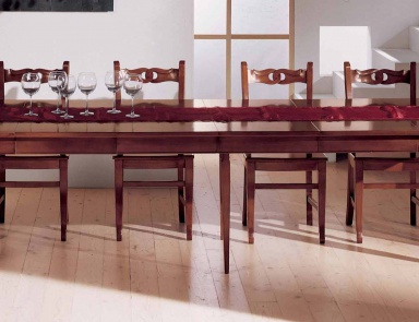 Der Tisch mittglich, Villanova