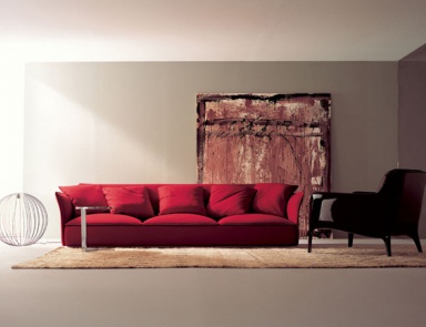 (rotes Sofa)