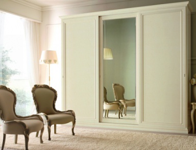 Kleiderschrank, San Michele
