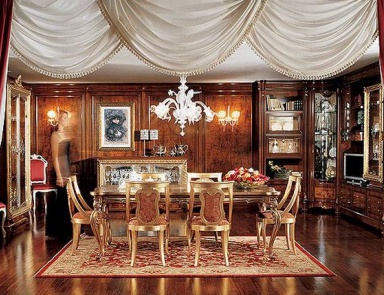 Esszimmer (Garnitur für das Esszimmer), Antonelli Moravio