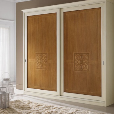 Schrank