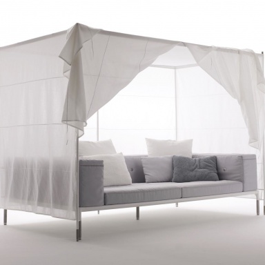 Das Sofa Springtime
