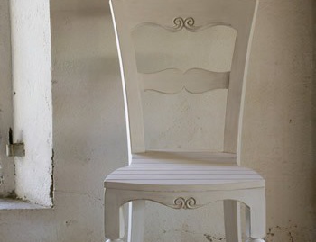 Stuhl Margaret, Tiemme