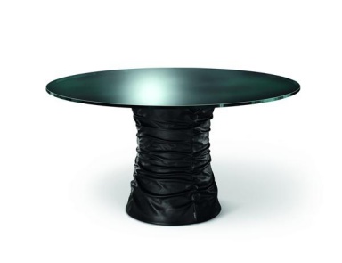 Tisch Bellows dining table, Walter Knoll