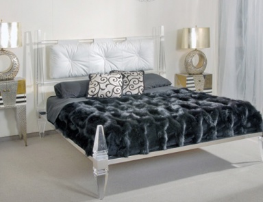 Doppelbett mit gepolstertem Kopfteil, Wama