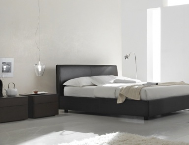 Doppelbett auf niedrigen Stielen, Zanette
