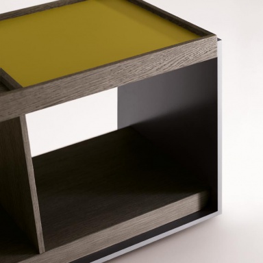 Couchtisch Surface