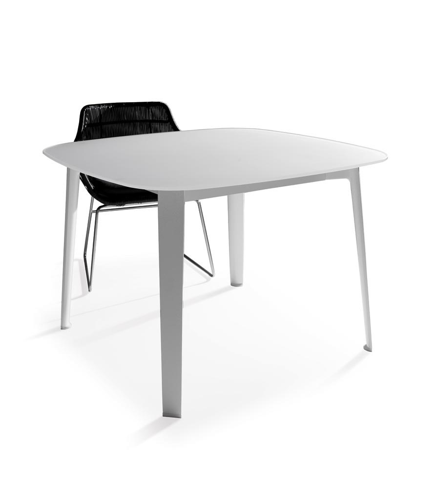 Tisch Gartentisch mit Aluminium-Beinen und Tischplatte aus Glas Gelso, B&B Italia