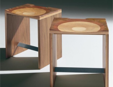 Ripples Hocker Stool, Horm