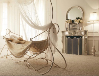 Ein Sofabett, Giusti Portos