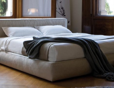 Doppelbett Caresse, Frighetto