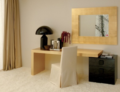 Schreibtisch mit Schubladen und Arbeitsplatte mit Goldfolie Office Four, Besana