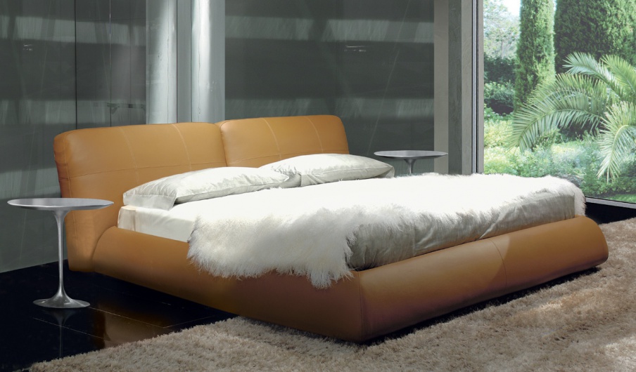 Doppelbett mit gepolstertem Kopfteil gepolstertes Leder William, Besana