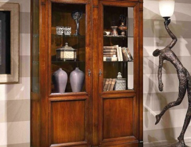 Schaufenster mit einer verglasten Fassade, Stella Del Mobile