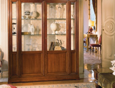 Schaufenster mit einer verglasten Fassade, Stilema