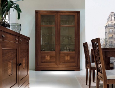 Vitrine mit zwei Glastüren auf einem Rahmen aus massivem Buchenholz 8022FL / 8022FG / 8022FJ, Bruno Piombini (Vitrine Sideboard für die Küche, Italien)
