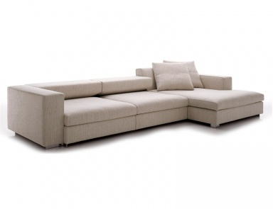 Ecksofa mit Metallbeinen, Molteni