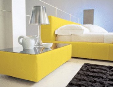 Tisch Bett bezogenem Leder oder Stoff Squaring, Bonaldo