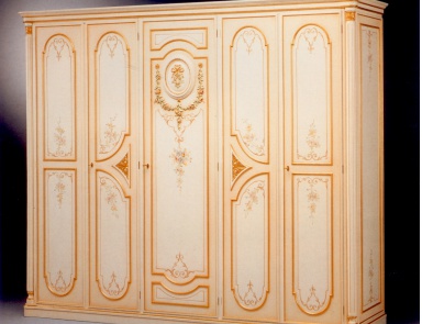 Kleiderschrank geschnitzt, Francesco Meroni (Garderoben Barock, Rokoko)
