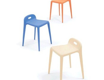 Hocker Yuyu, Magis