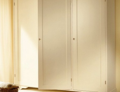 Kleiderschrank, De Baggis.