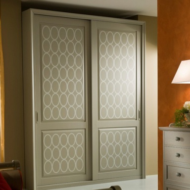 Schrank
