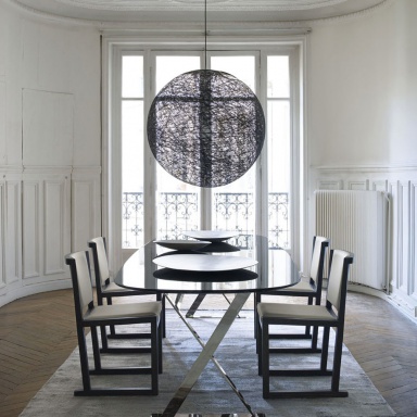 Tisch Pathos
