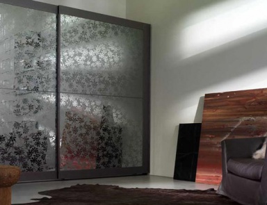 Schrank, Olivieri
