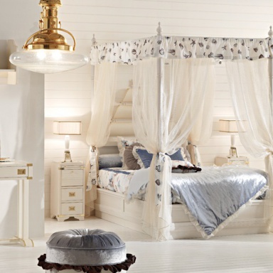 Himmelbett Galeone