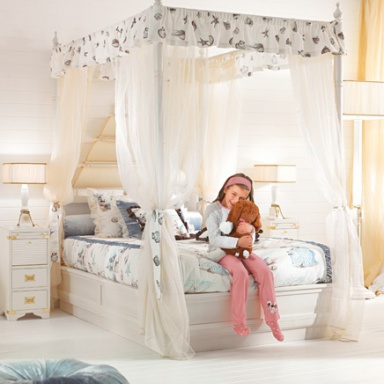Himmelbett Galeone
