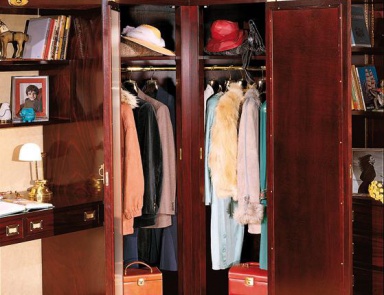 Schrank Ecke hängendes Maria Vecchia, Caroti